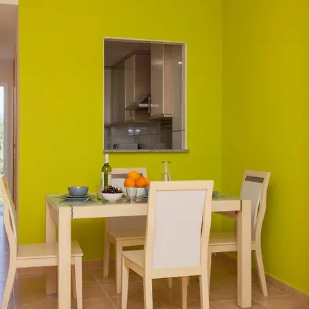 Singularstays Apartament *